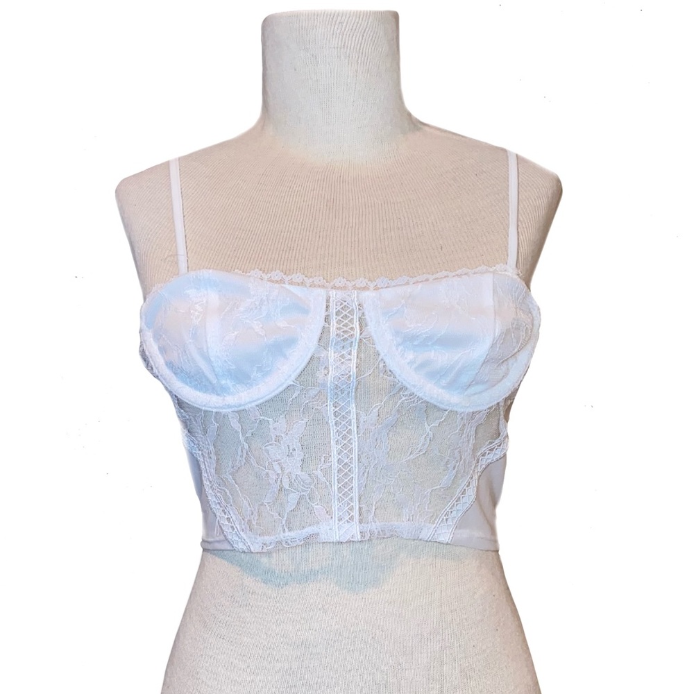White Bralette With Lacey Detailing